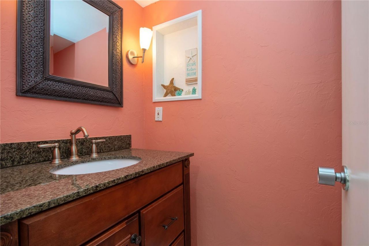 1500 Cove II Place, Unit 524, Sarasota, FL 34242 Photo
