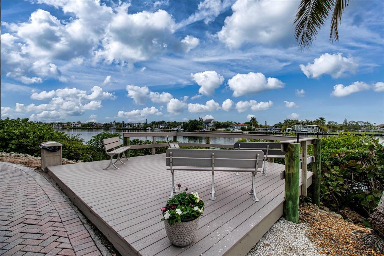 1500 Cove II Place, Unit 524, Sarasota, FL 34242 Photo