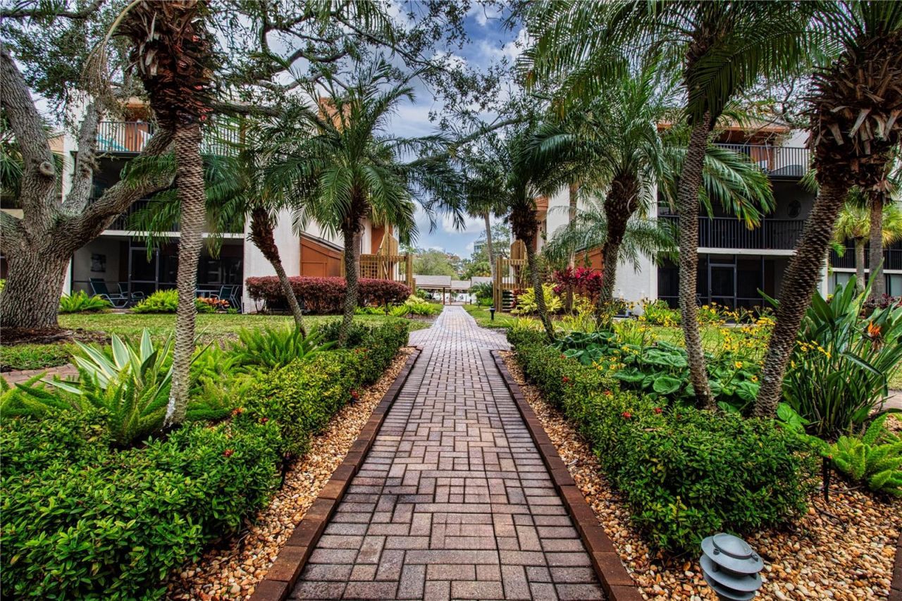 1500 Cove II Place, Unit 524, Sarasota, FL 34242 Photo