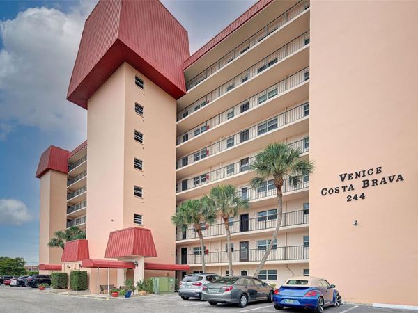 244 SAINT AUGUSTINE AVENUE, Unit 204, VENICE, FL 34285
