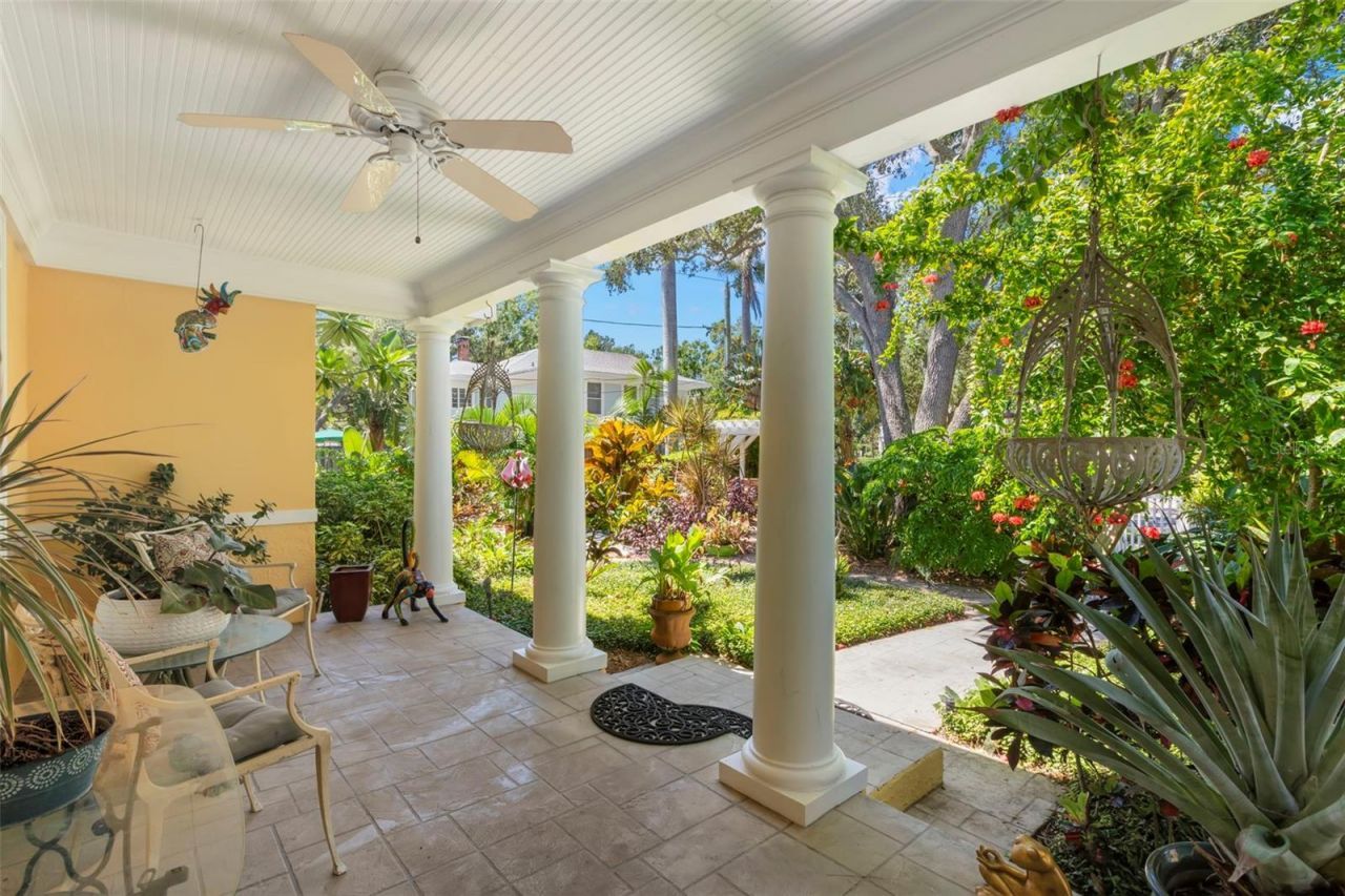 1417 Beach Drive Ne, Saint Petersburg, FL 33704 Photo