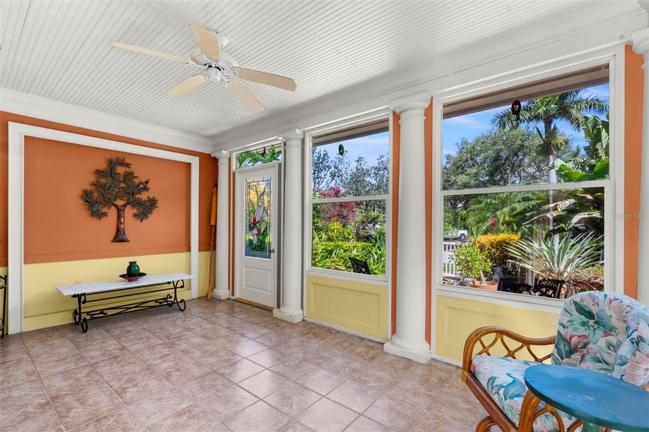 1417 Beach Drive Ne, Saint Petersburg, FL 33704 Photo