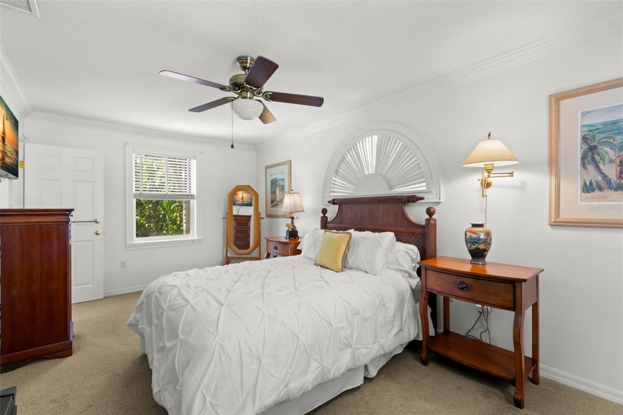 1417 Beach Drive Ne, Saint Petersburg, FL 33704 Photo