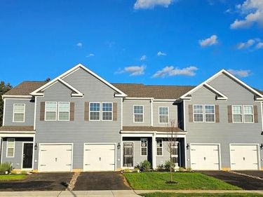 1151 MARTIN ROAD, BREINIGSVILLE, PA 18031