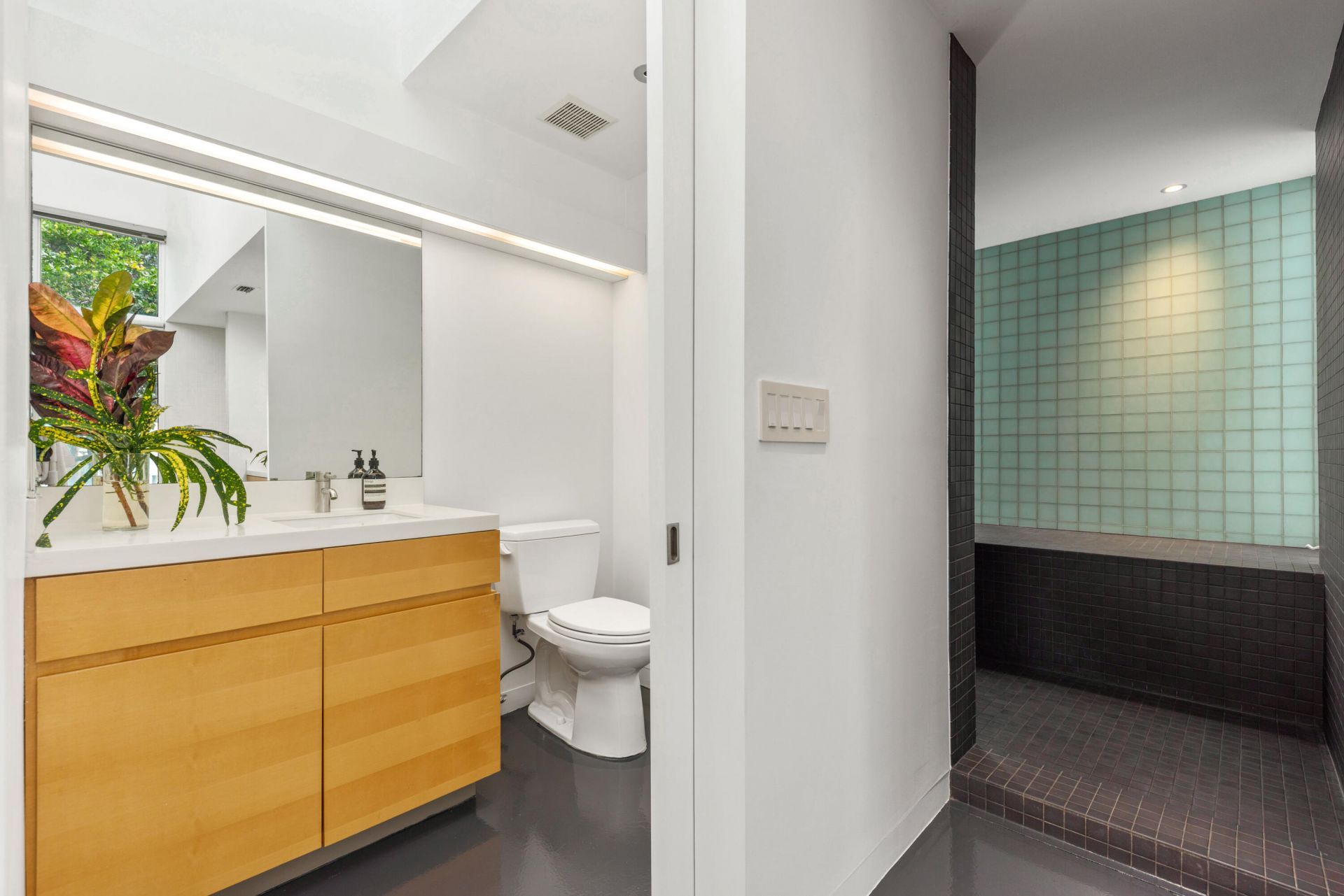 1924 NW Shore Terrace, Stuart, FL 34994 Photo