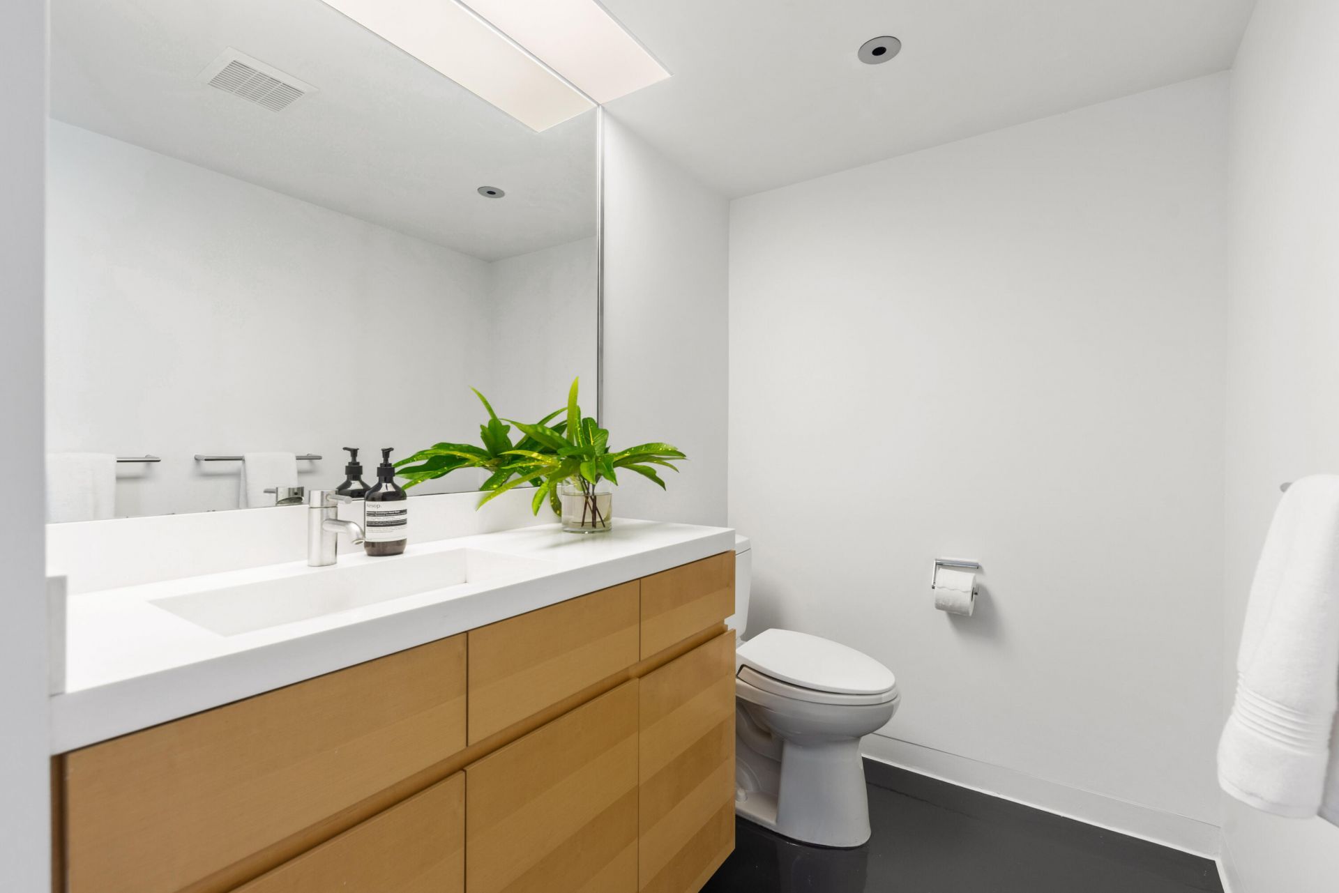 1924 NW Shore Terrace, Stuart, FL 34994 Photo