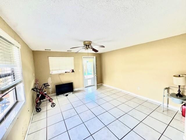 271 SW 11th Avenue, Hallandale Beach, FL 33009 Photo