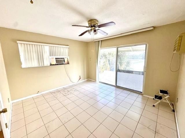 271 SW 11th Avenue, Hallandale Beach, FL 33009 Photo