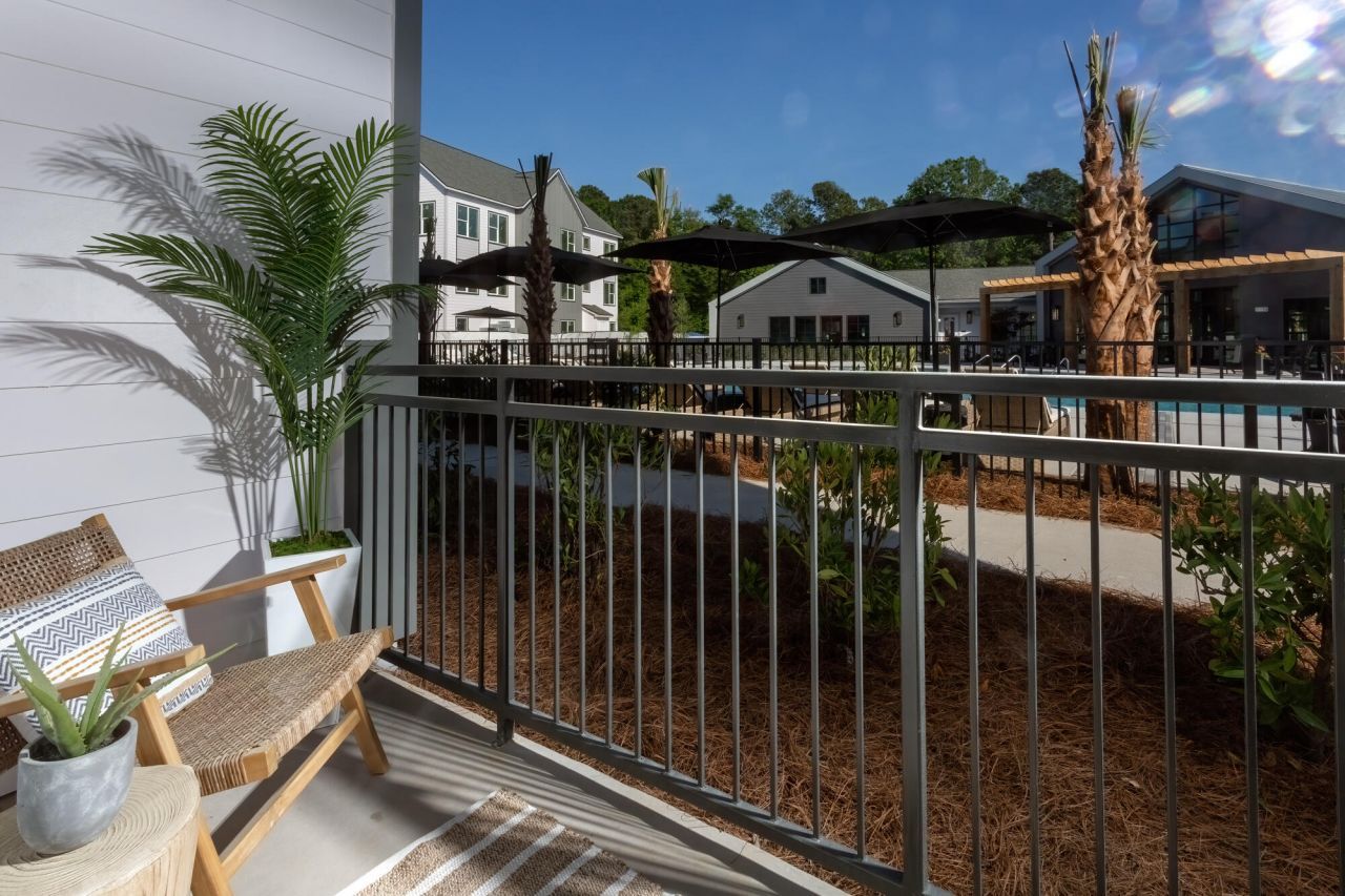 2403 Mall Drive Photo 22