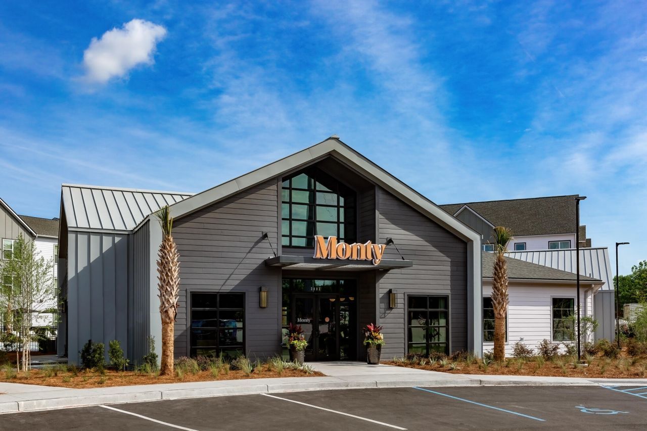 2403 Mall Drive Photo 36