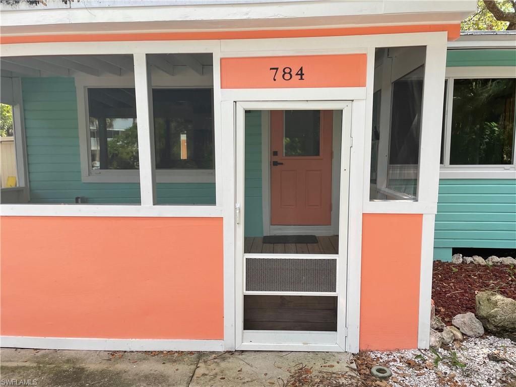784 Oak St, Fort Myers Beach, FL 33931 Photo