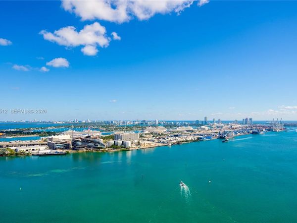335 S Biscayne Blvd , Unit 3909, Miami, FL 33131