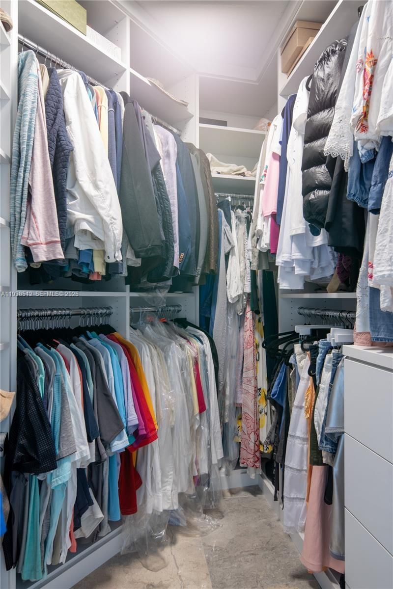 335 S Biscayne Blvd , Unit 3909, Miami, FL 33131 Photo