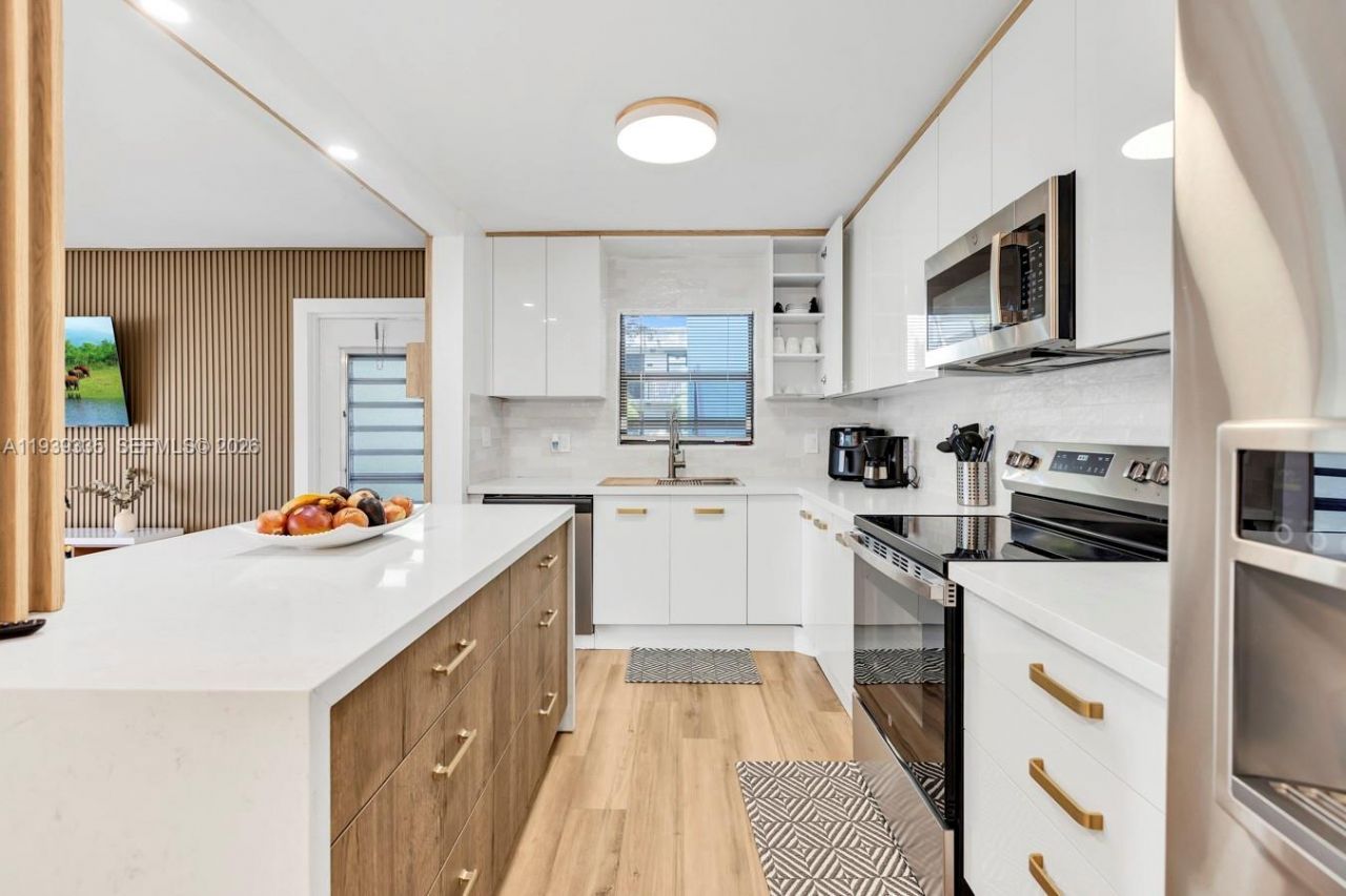 502 Osprey Dr, Unit 19B, Delray Beach, FL 33444 Photo