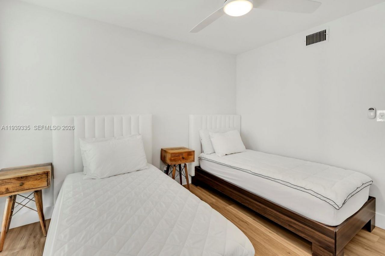 502 Osprey Dr, Unit 19B, Delray Beach, FL 33444 Photo