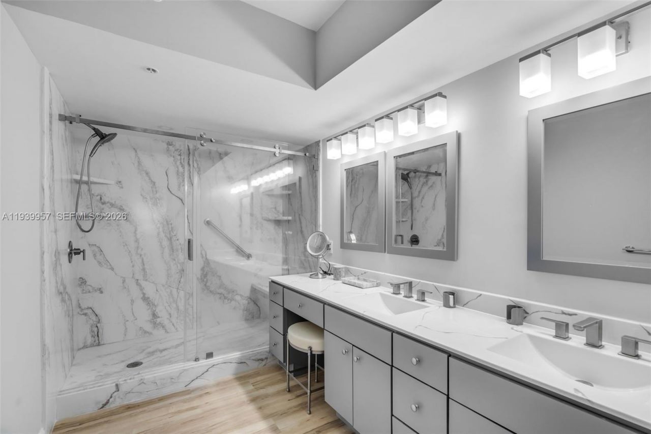 1500 Ocean Dr, Unit 1202, Miami Beach, FL 33139 Photo