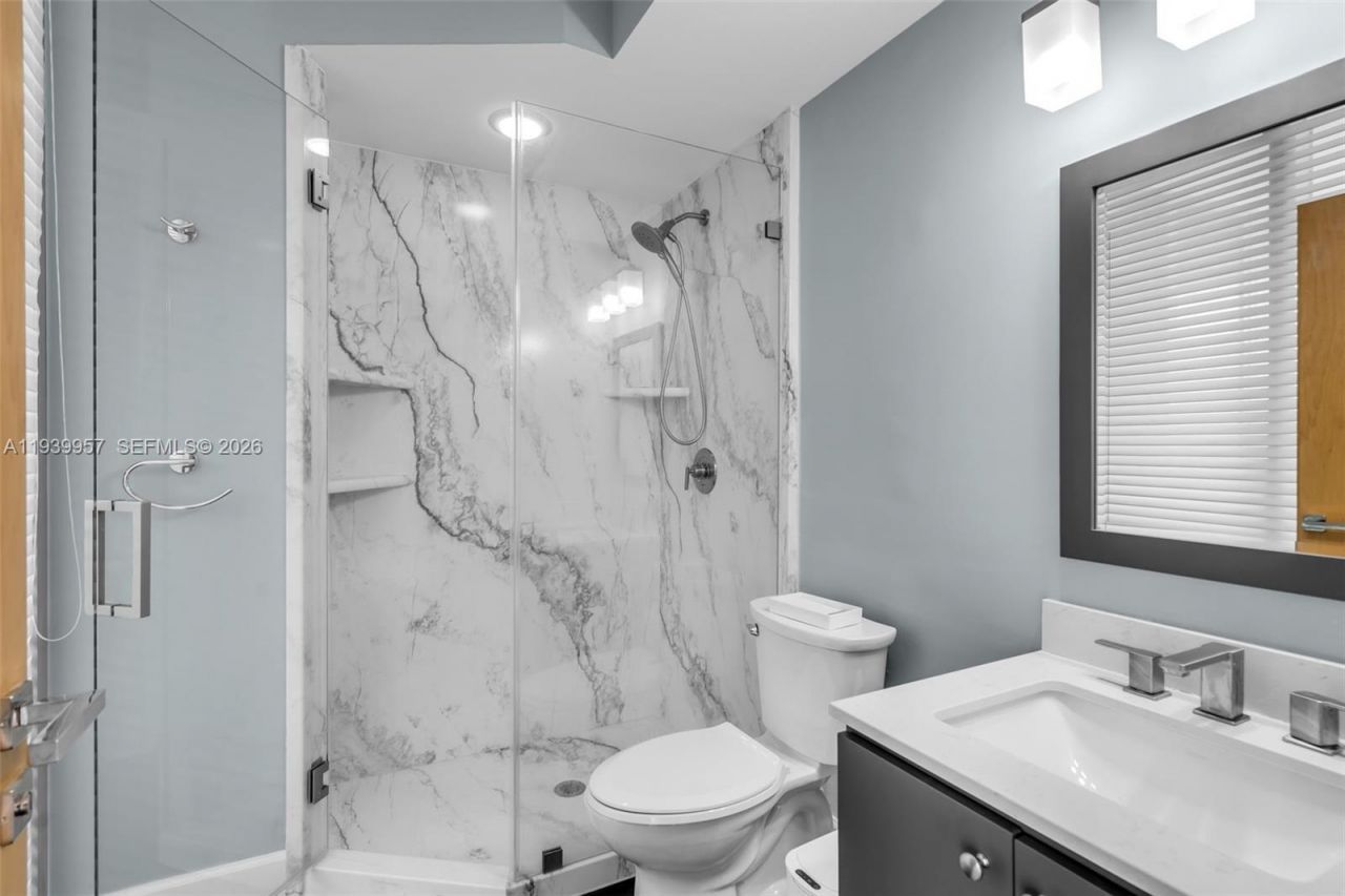 1500 Ocean Dr, Unit 1202, Miami Beach, FL 33139 Photo