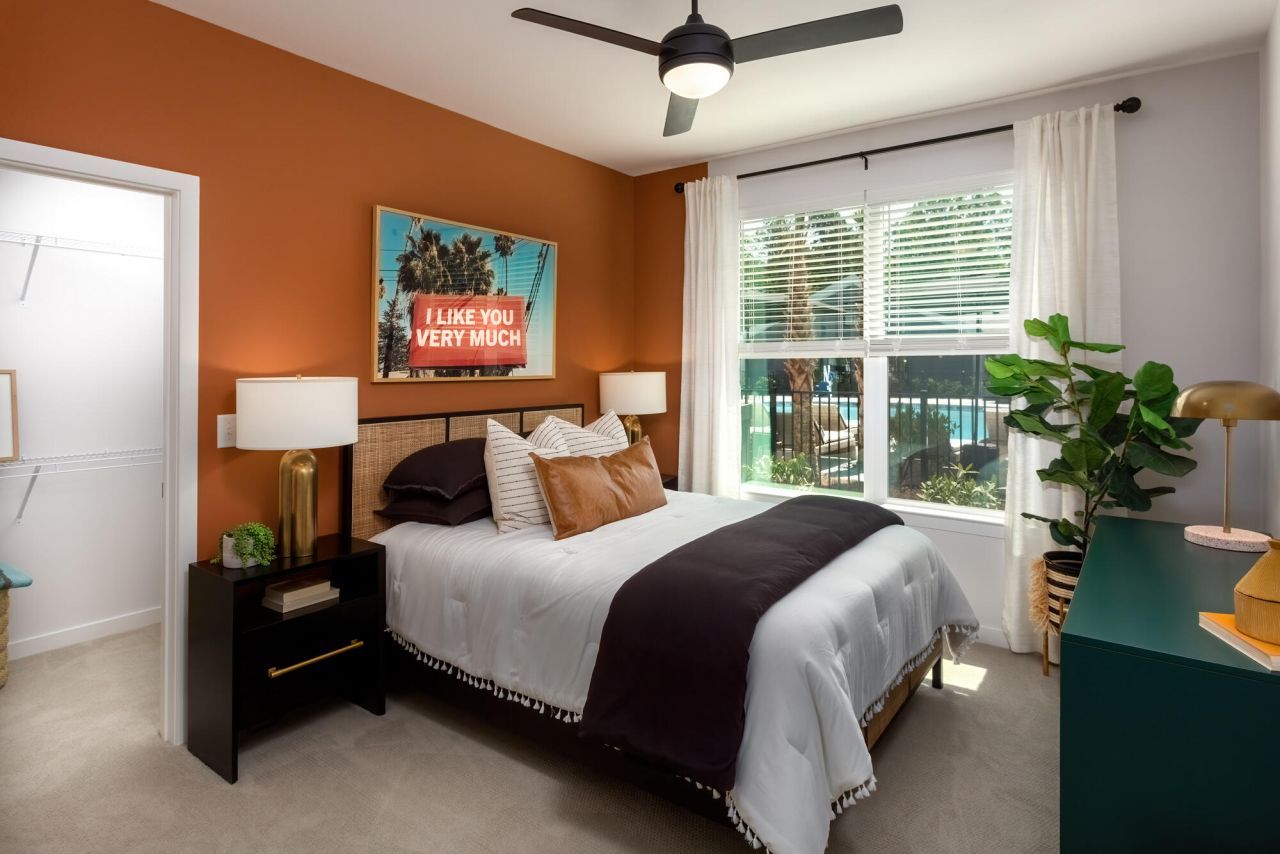 2403 Mall Drive Photo 17