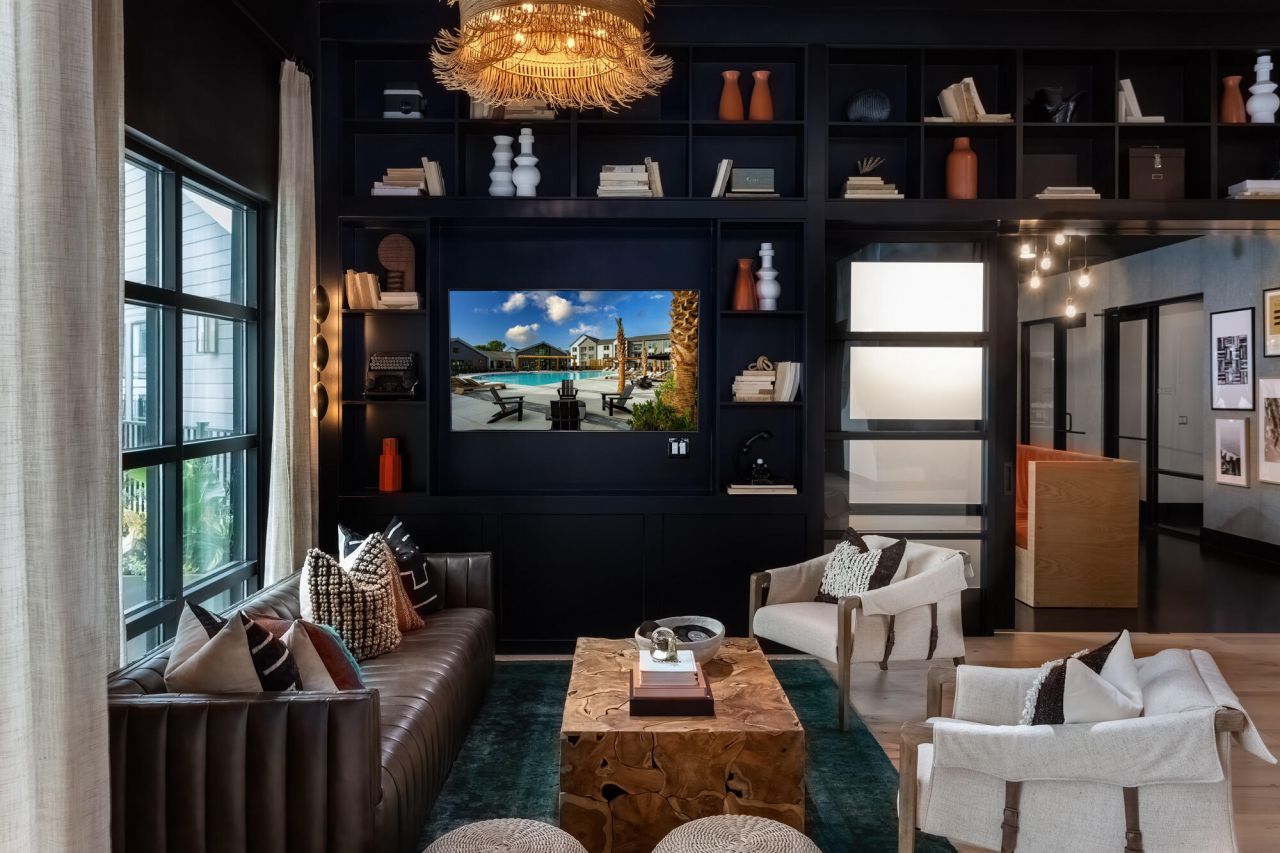 2403 Mall Drive Photo 28