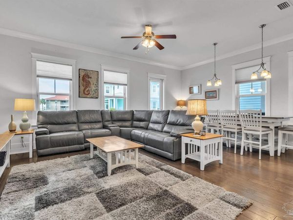 1499 Seaside Cir, Navarre Beach, FL 32566