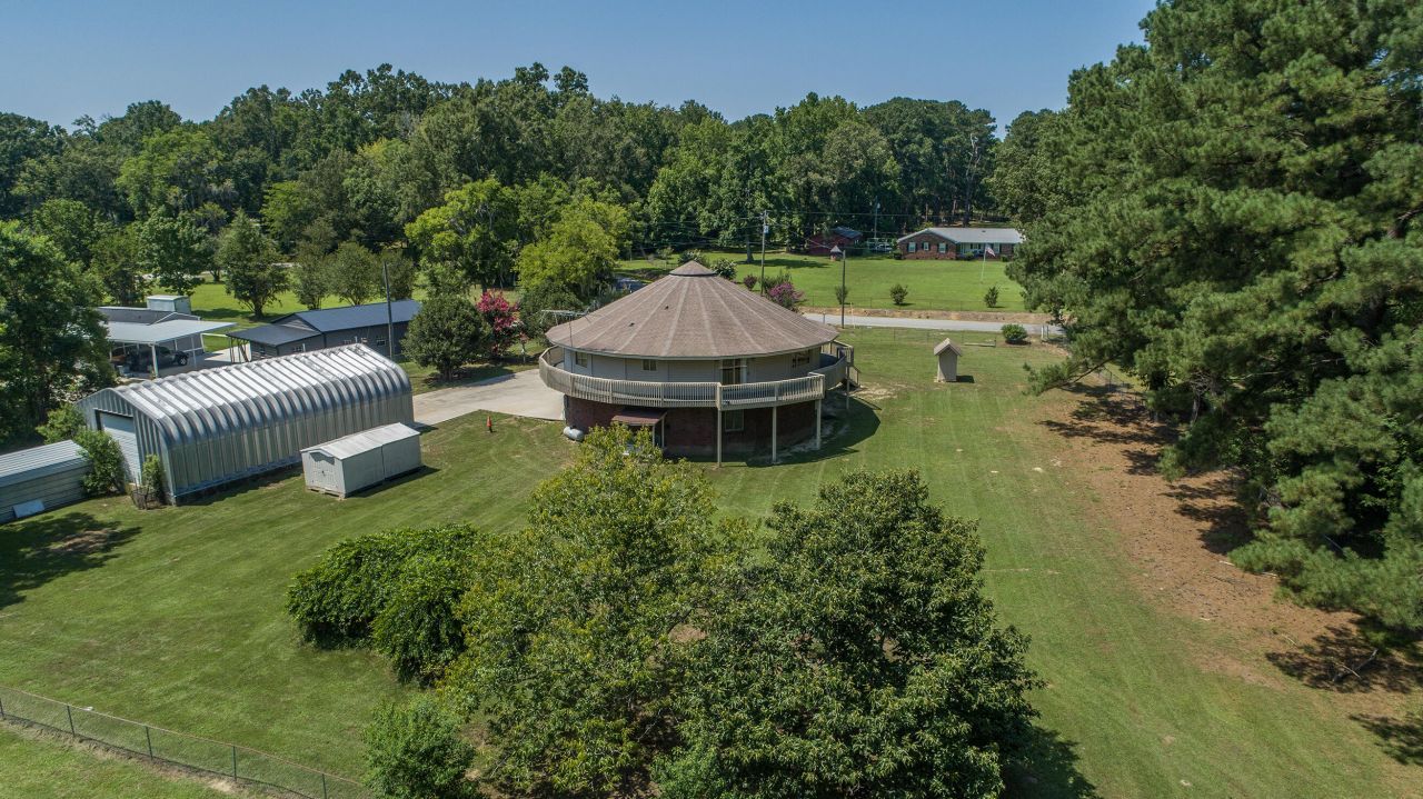 395 Summerset Lane  Photo 34