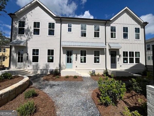 982 Bibbs Circle NW, Unit 18, Atlanta, GA 30318