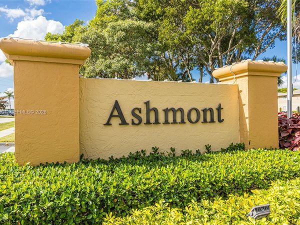 7552 Ashmont Cir, Unit 310, Tamarac, FL 33321
