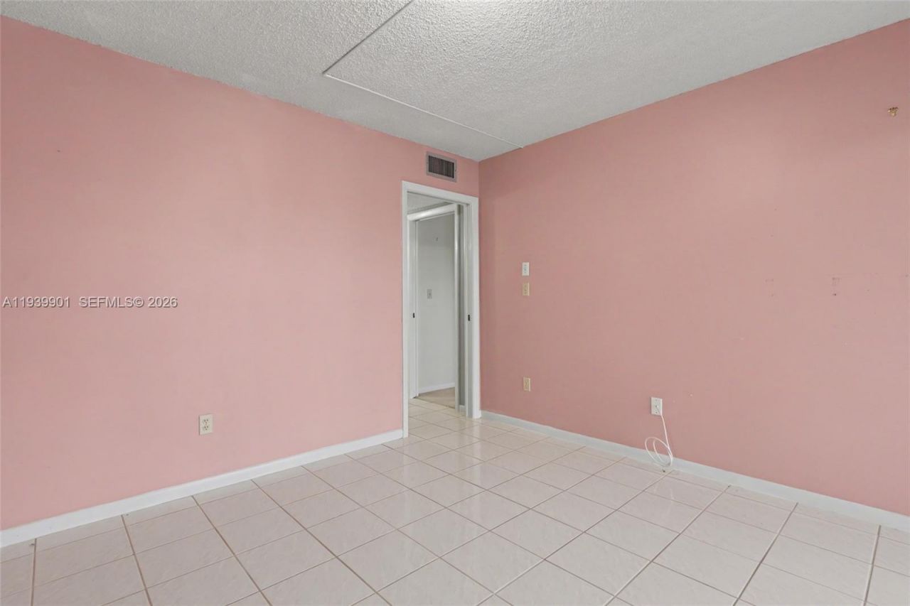 7552 Ashmont Cir, Unit 310, Tamarac, FL 33321 Photo