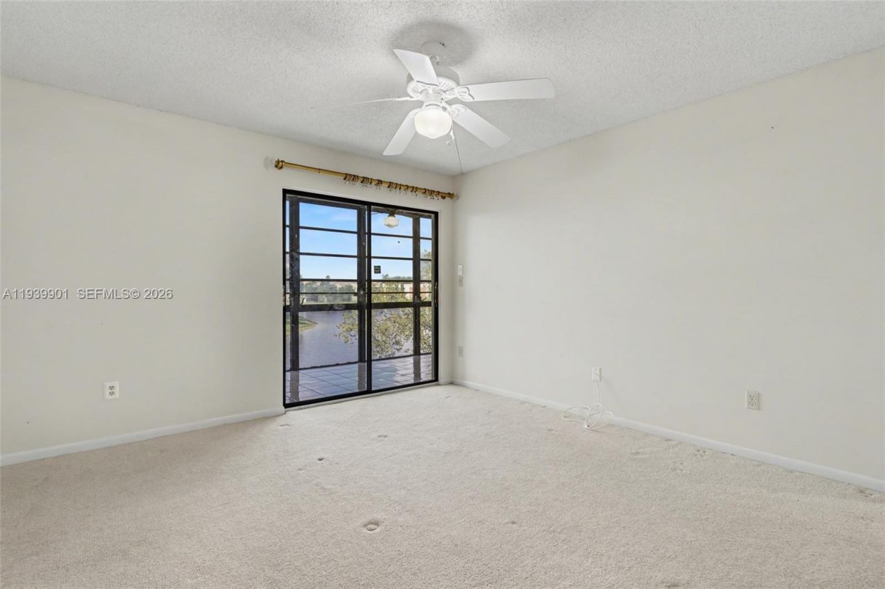 7552 Ashmont Cir, Unit 310, Tamarac, FL 33321 Photo