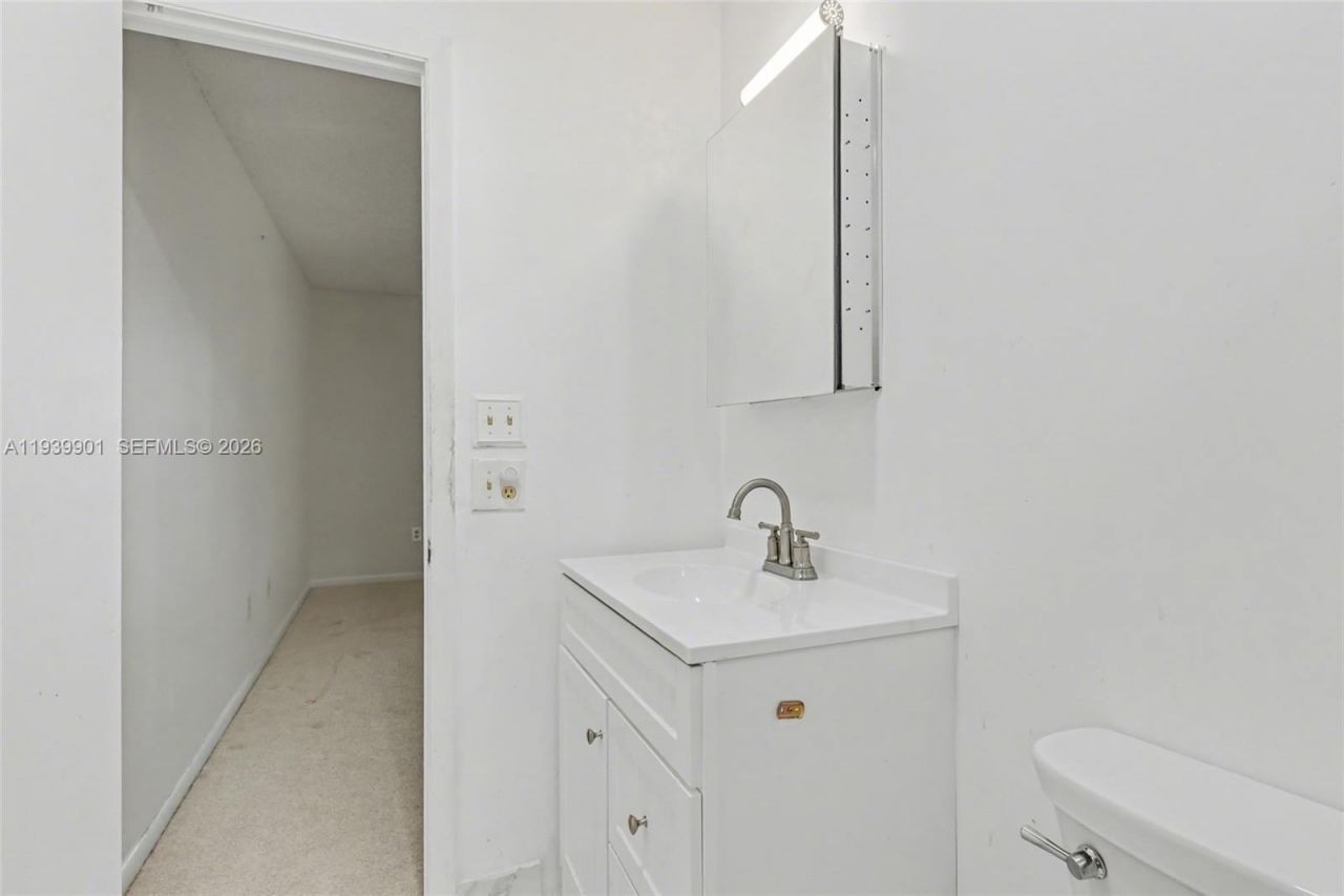 7552 Ashmont Cir, Unit 310, Tamarac, FL 33321 Photo