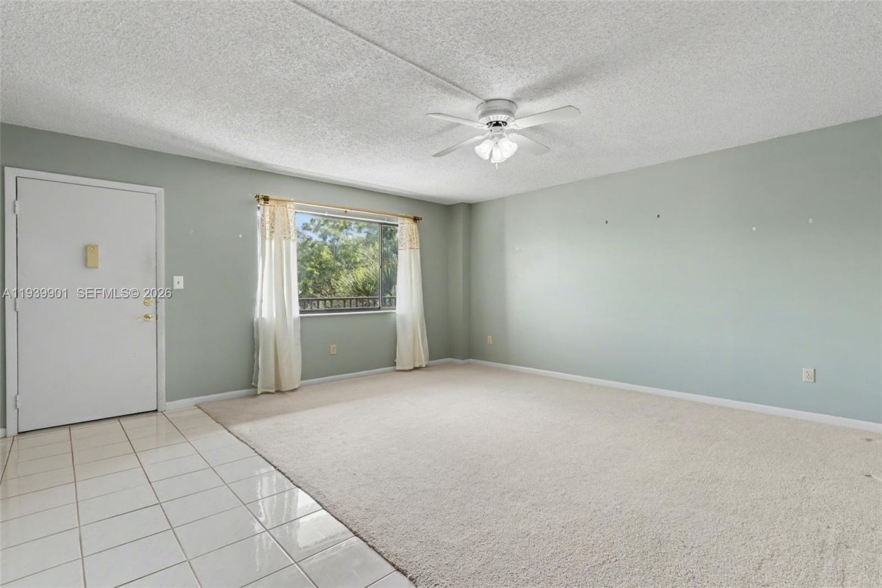 7552 Ashmont Cir, Unit 310, Tamarac, FL 33321 Photo