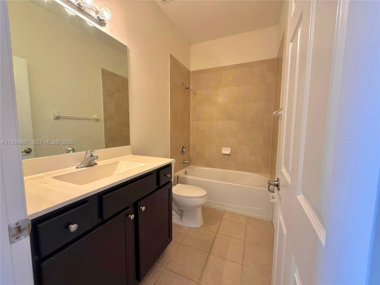 320 SE 37th Ter, Unit 320, Homestead, FL 33033 Photo