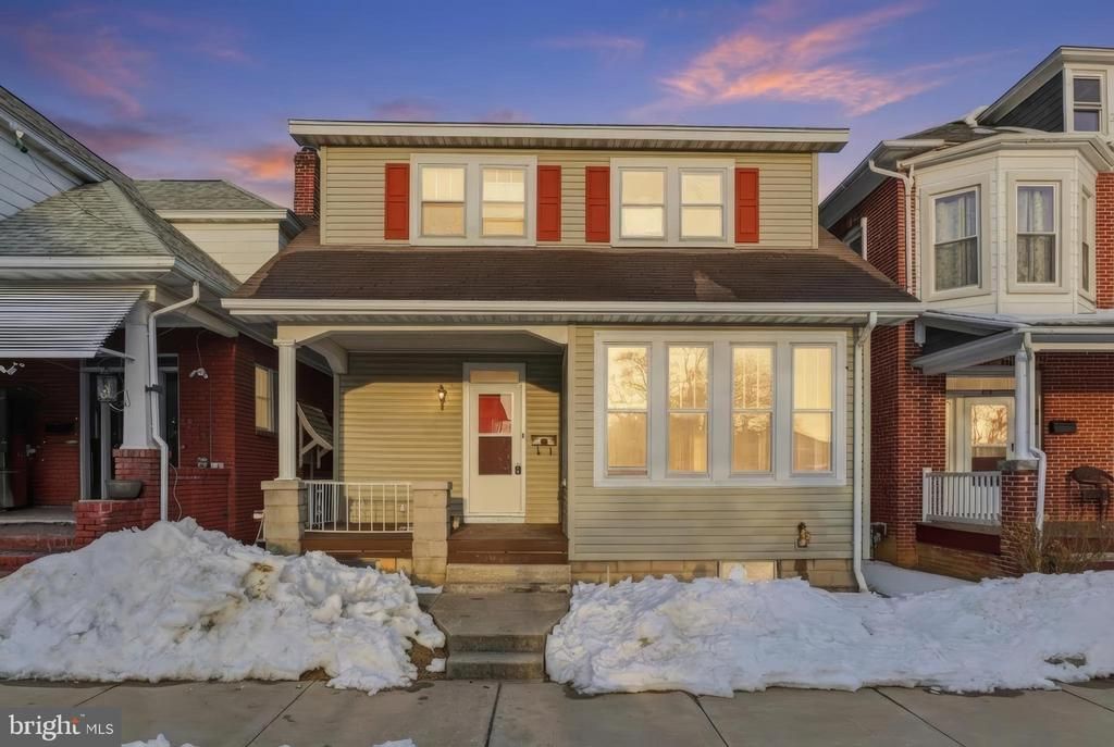 33 Sprenkle Avenue, Hanover, PA 17331 Main Photo