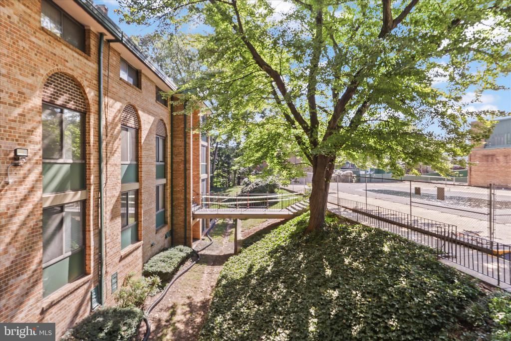 501 N Armistead Street, Unit T2, Alexandria, VA 22312 Main Photo