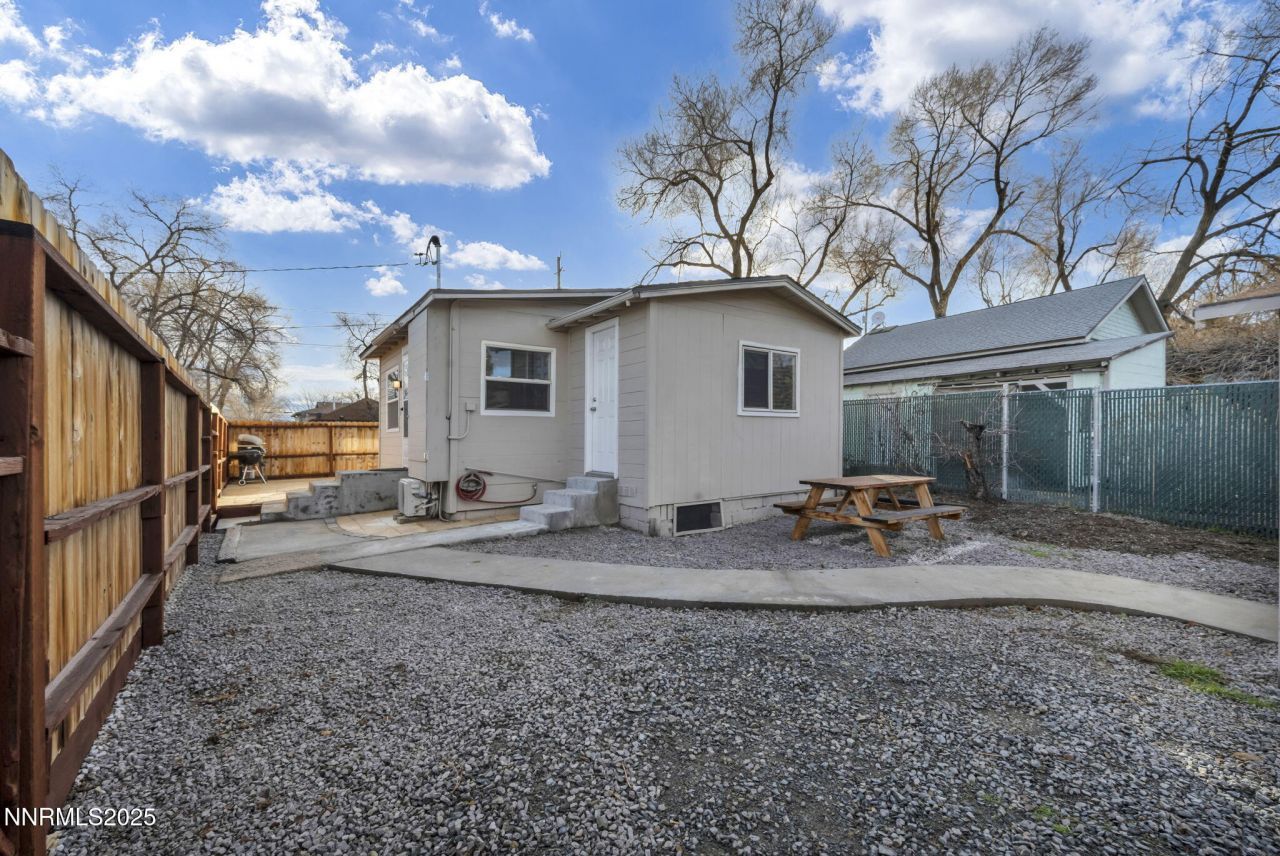 459 Field Street, Sparks, NV 89431 Photo