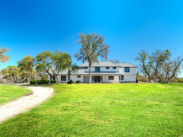 306 N Rolling Oaks Ln, San Antonio, TX 78253