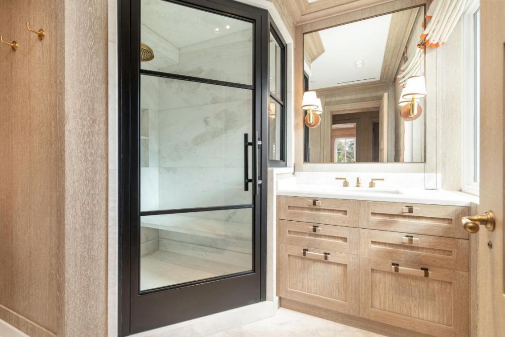 236 Phipps Plaza, Unit 201, Palm Beach, FL 33480 Photo