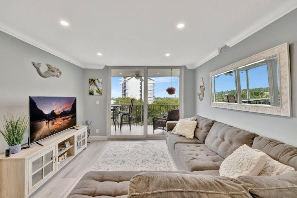 1505 N Riverside Drive, Unit 507, Pompano Beach, FL 33062 Photo