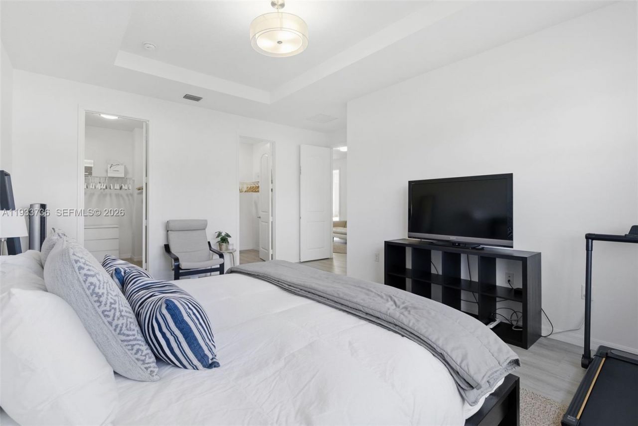 15293 SW 176th Ter, Unit 15293, Miami, FL 33187 Photo