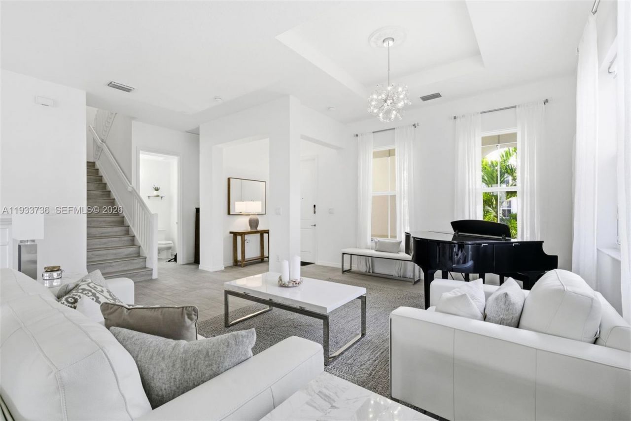 15293 SW 176th Ter, Unit 15293, Miami, FL 33187 Photo