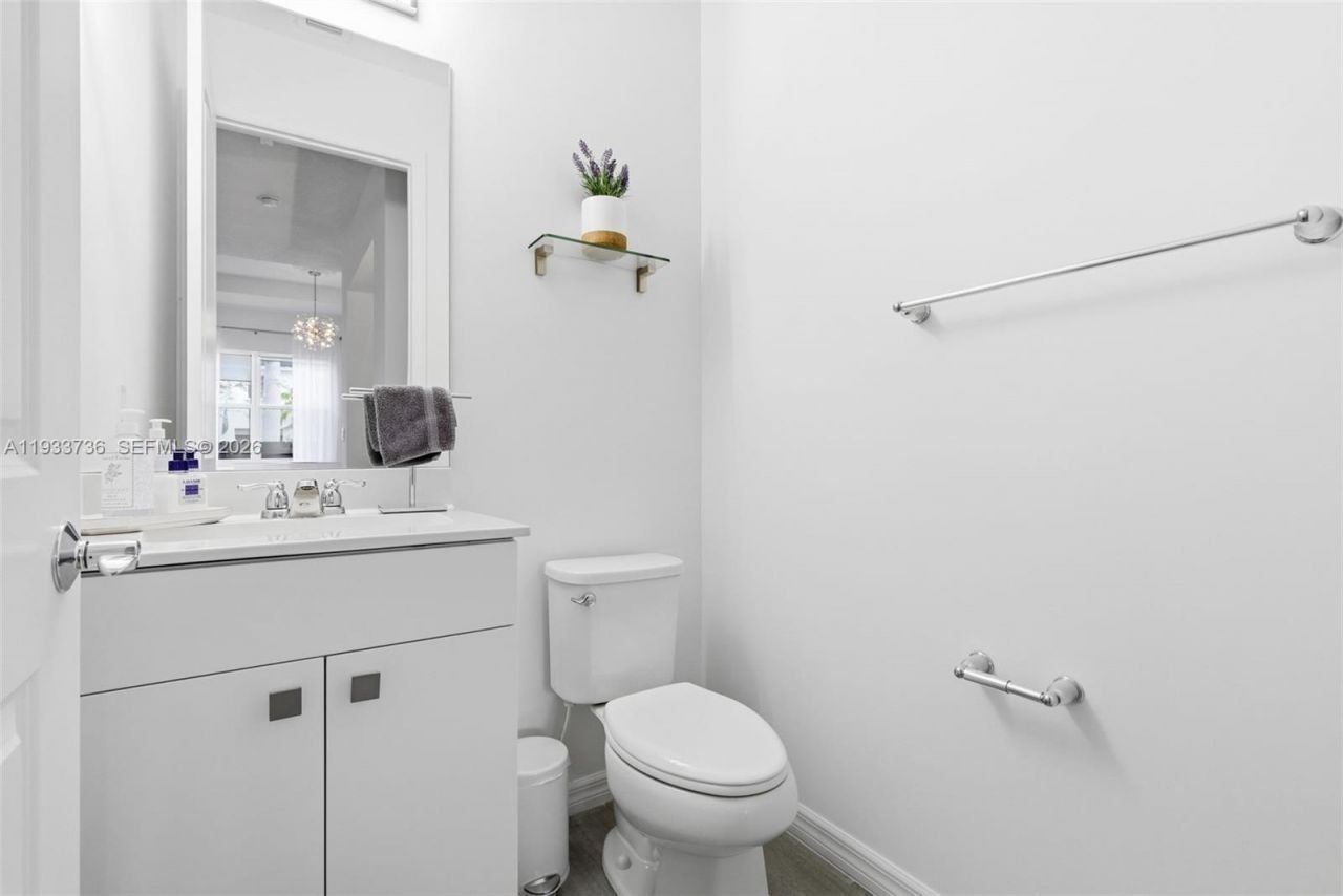 15293 SW 176th Ter, Unit 15293, Miami, FL 33187 Photo