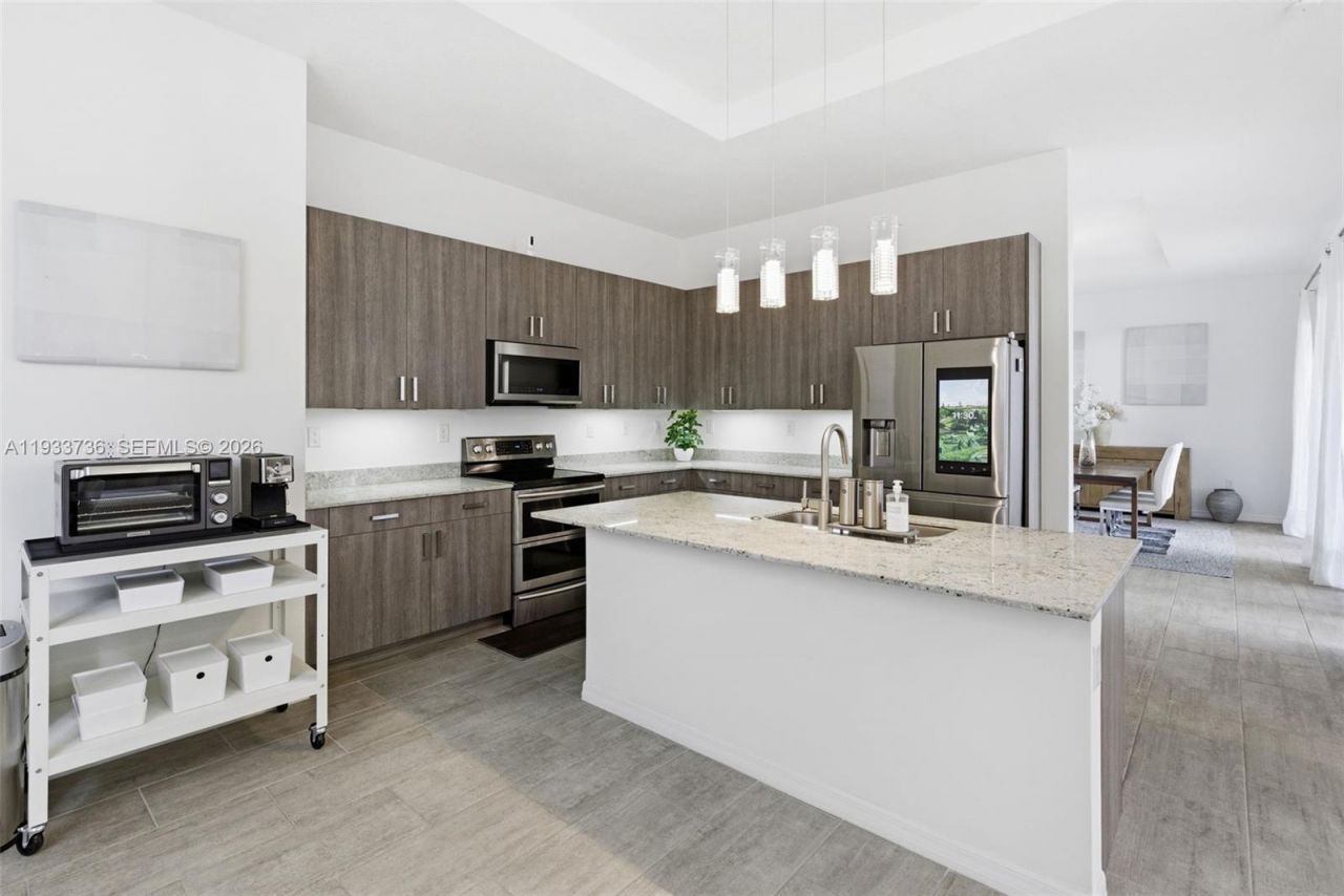 15293 SW 176th Ter, Unit 15293, Miami, FL 33187 Photo