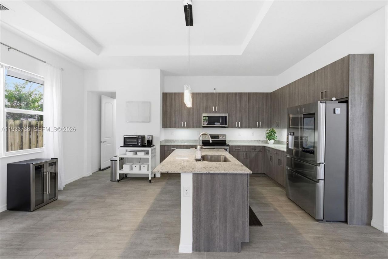 15293 SW 176th Ter, Unit 15293, Miami, FL 33187 Photo