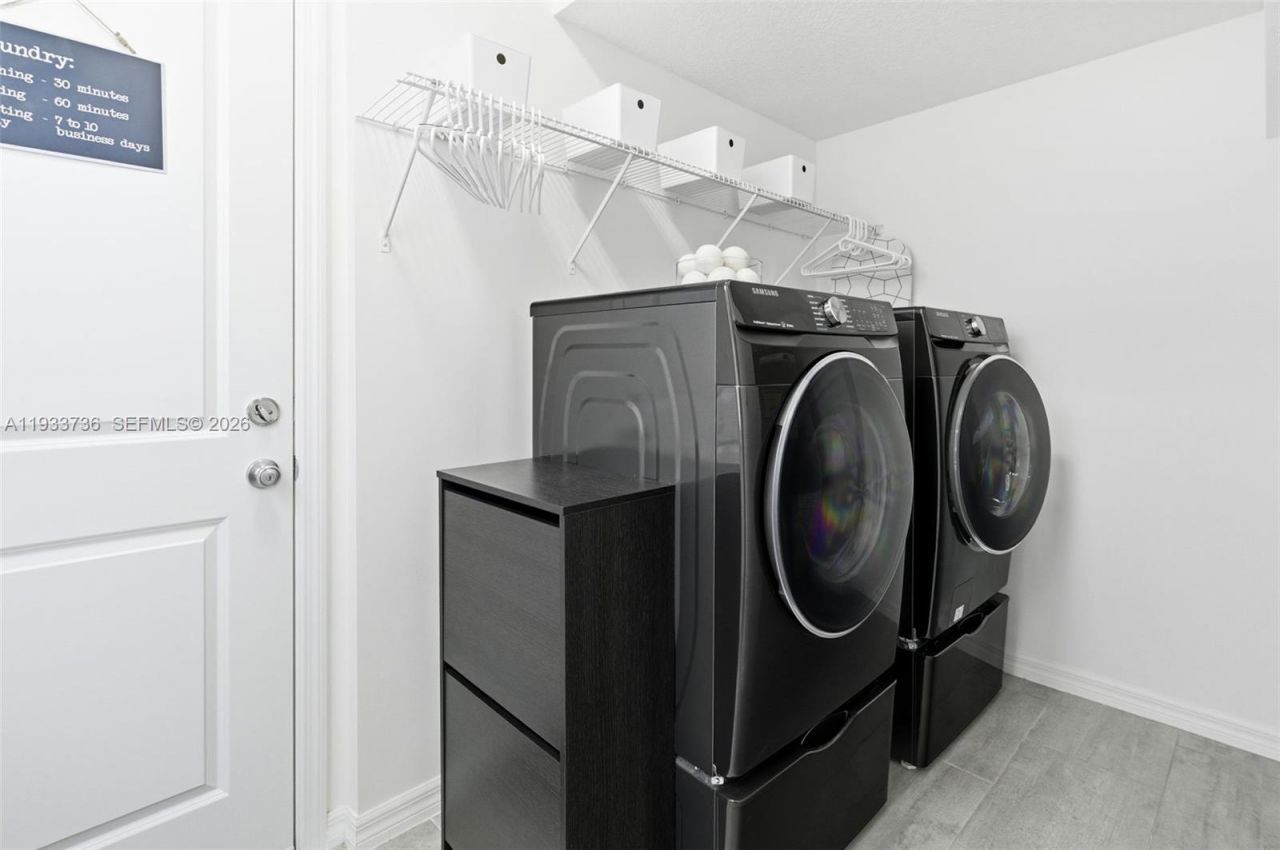 15293 SW 176th Ter, Unit 15293, Miami, FL 33187 Photo