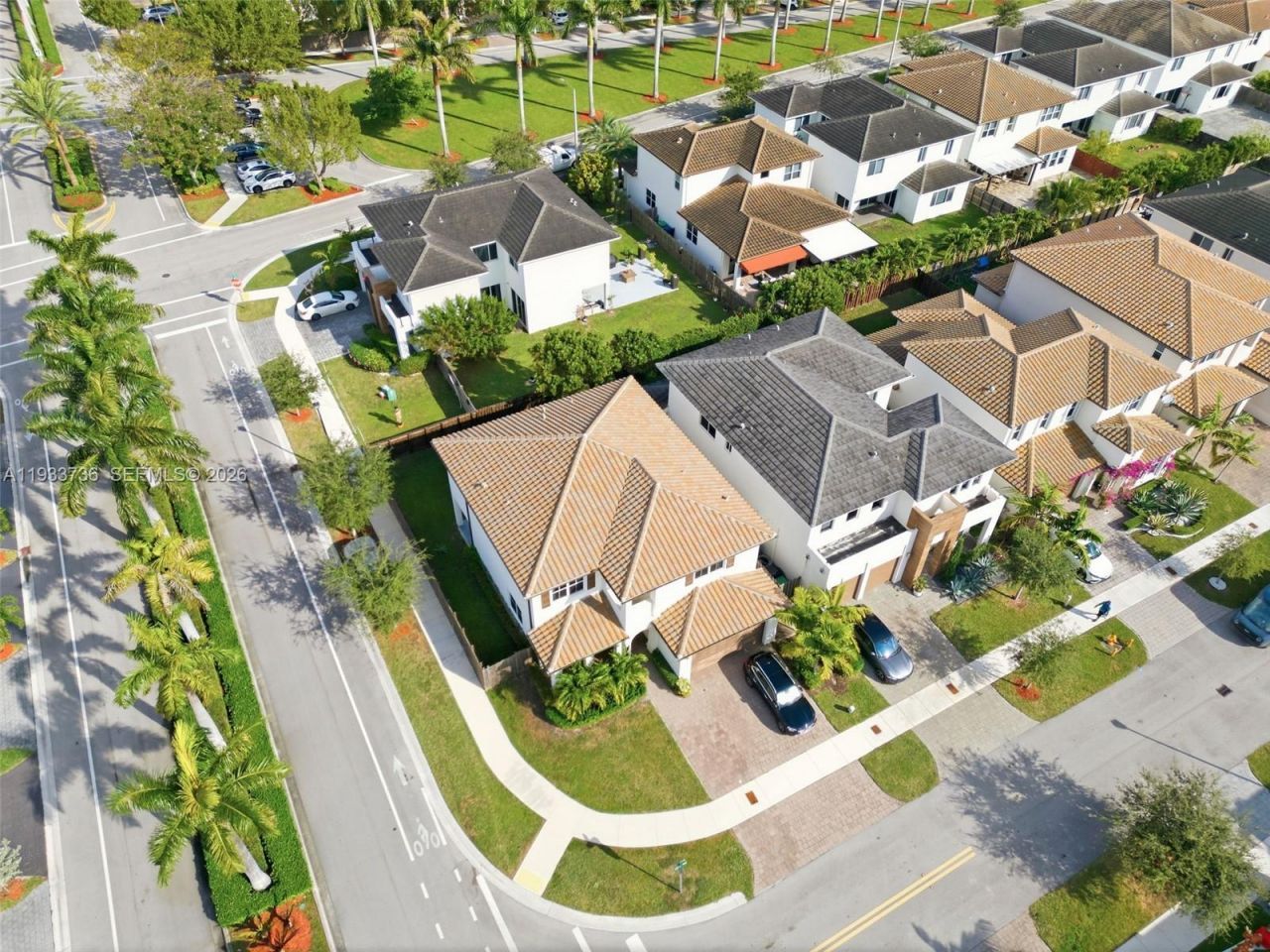 15293 SW 176th Ter, Unit 15293, Miami, FL 33187 Photo