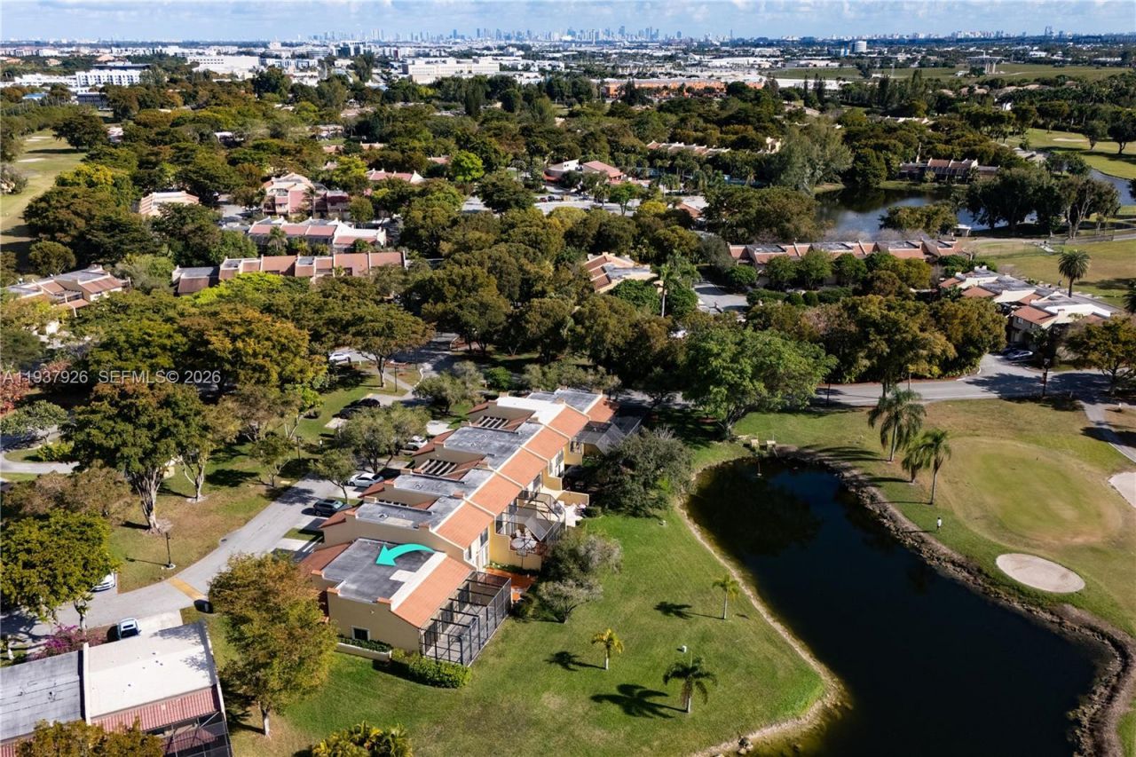 10114 Costa Del Sol Blvd, Unit G-60, Doral, FL 33178 Photo