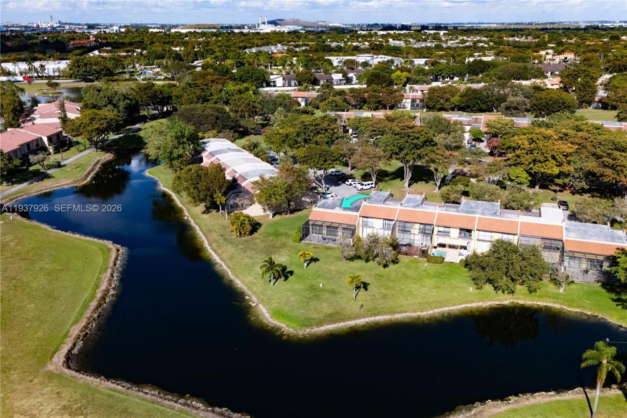 10114 Costa Del Sol Blvd, Unit G-60, Doral, FL 33178 Photo