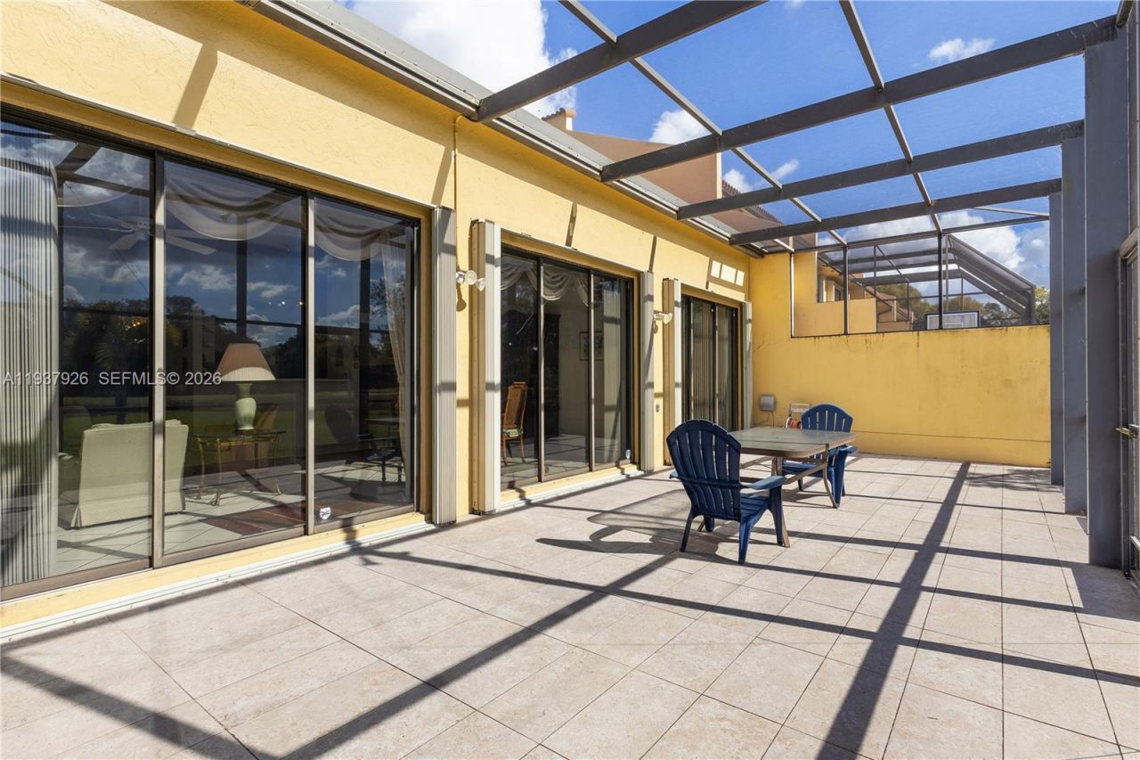 10114 Costa Del Sol Blvd, Unit G-60, Doral, FL 33178 Photo