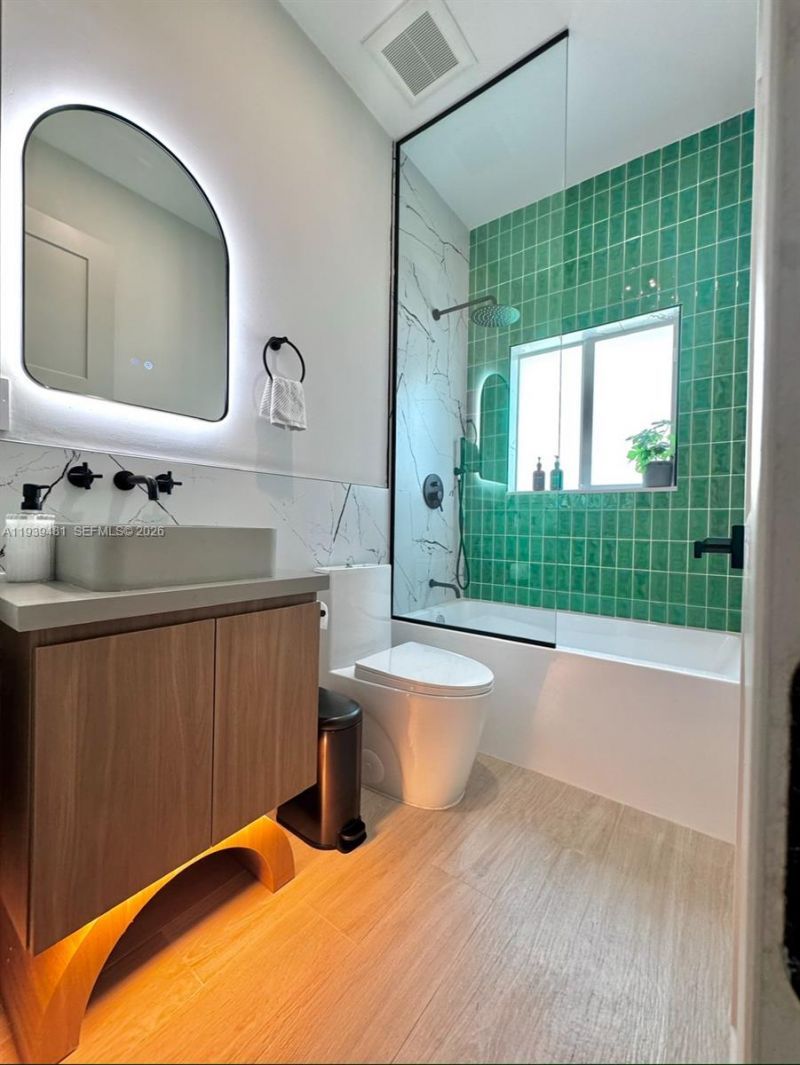 2975 SW 15th St , Miami, FL 33145 Photo