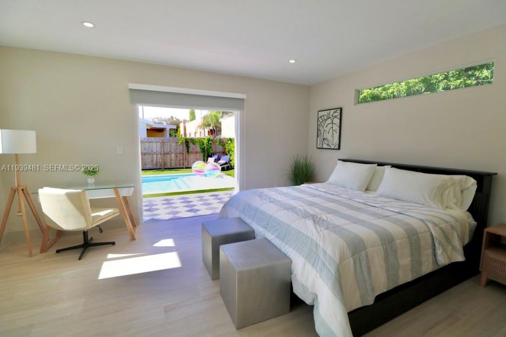 2975 SW 15th St , Miami, FL 33145 Photo